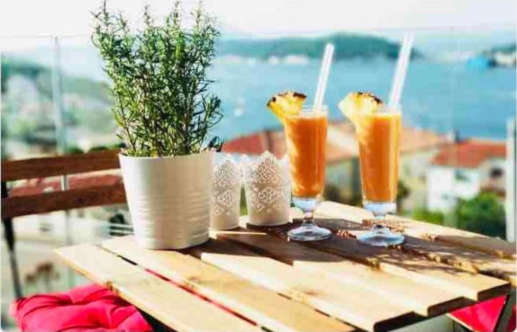 Beautiful View Apartment With Garage Space Mali Losinj Ngoại thất bức ảnh