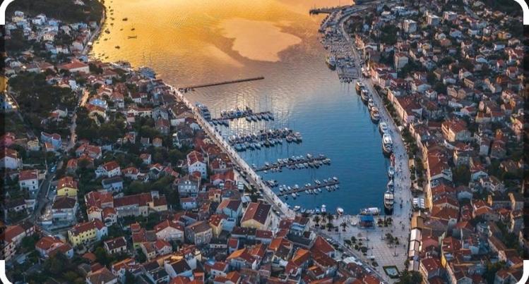 Beautiful View Apartment With Garage Space Mali Losinj Ngoại thất bức ảnh